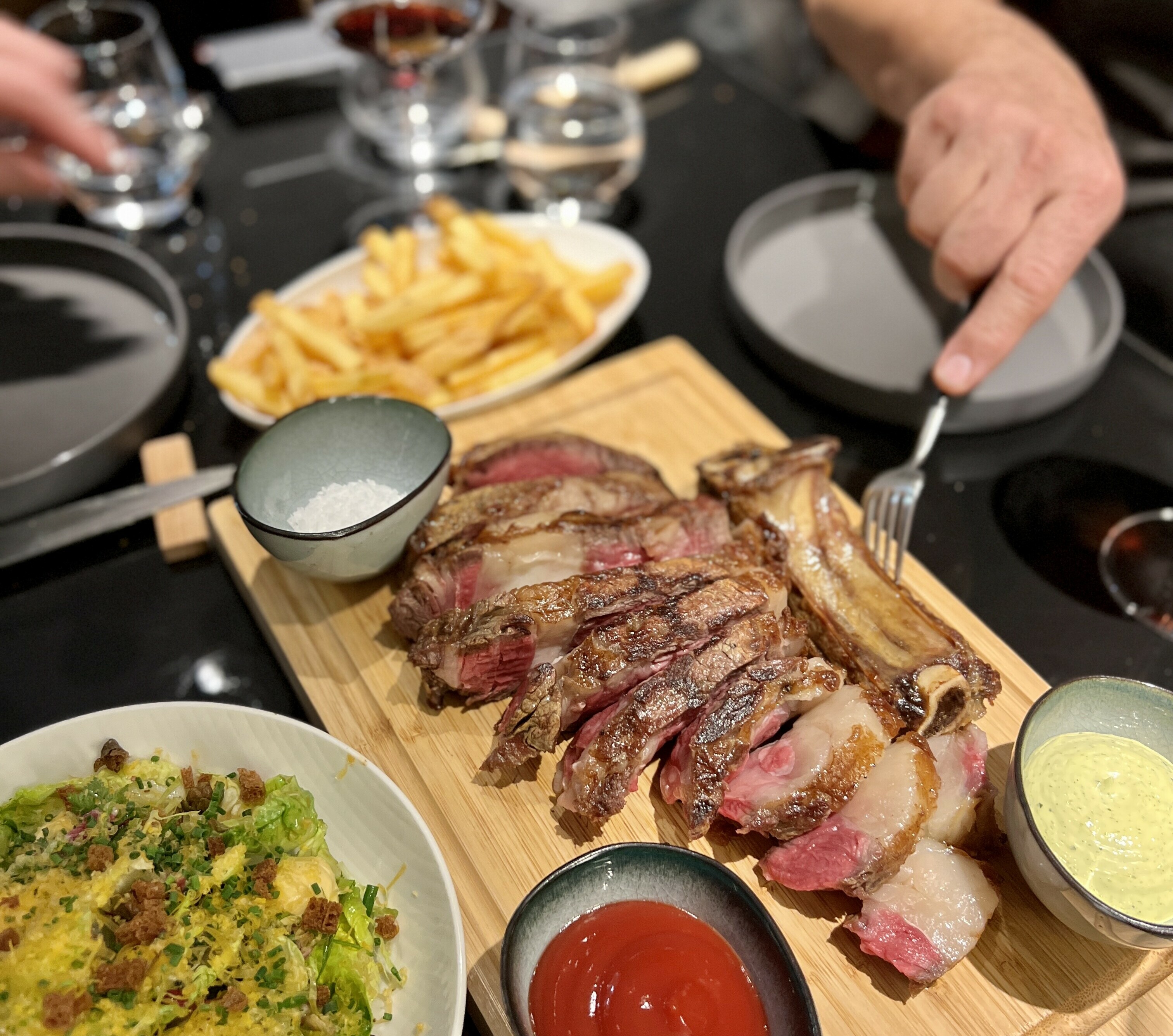 Top Restaurants in Köln | Henne Weinbar | Mr. Köln | Foto: Mr. Köln